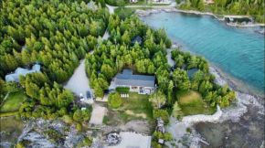 Legendary Tobermory Retreat With Hot Tub